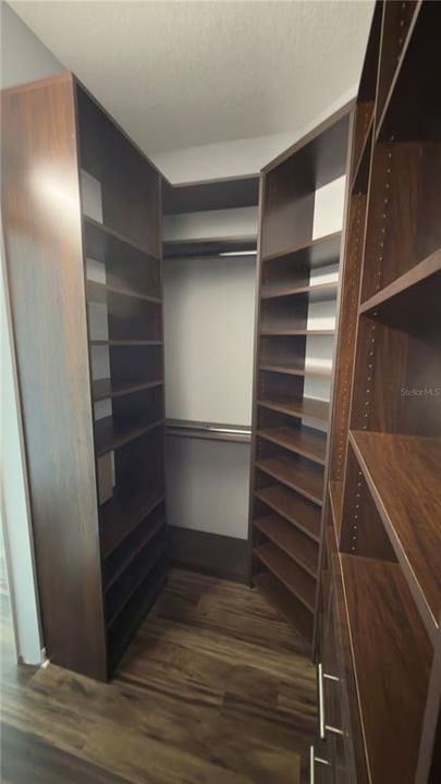 For Sale: $479,000 (4 beds, 2 baths, 2390 Square Feet)