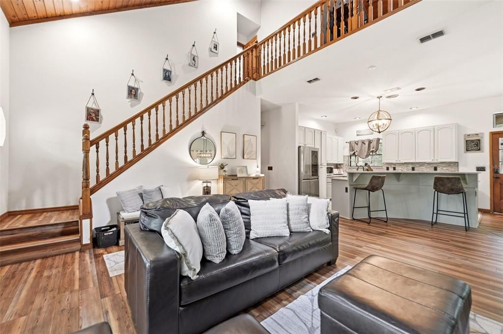 For Sale: $875,000 (5 beds, 3 baths, 3408 Square Feet)
