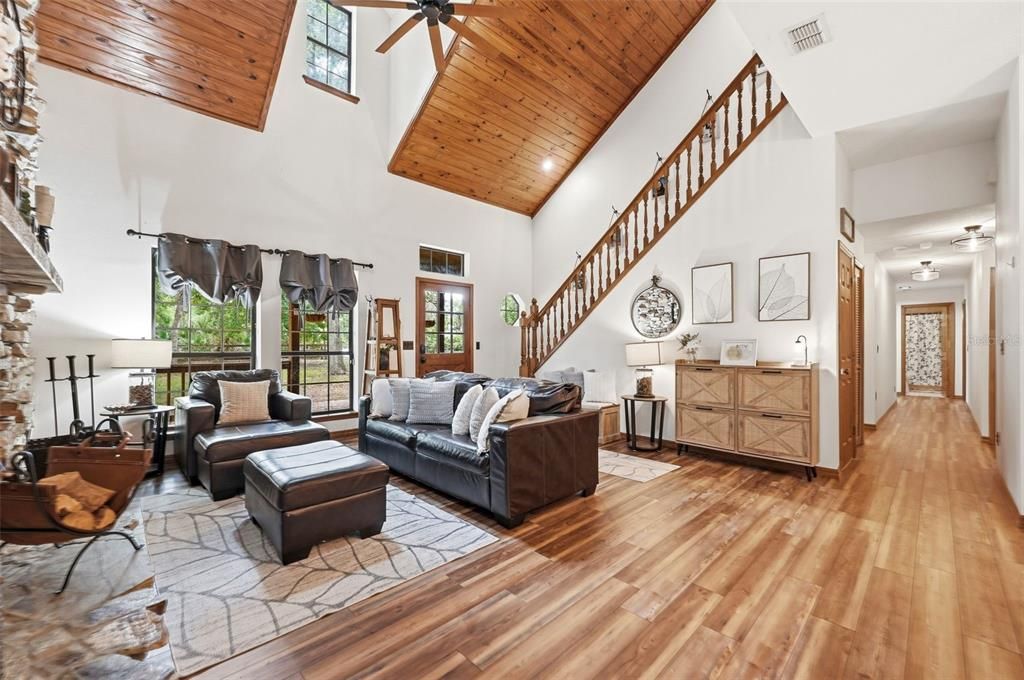 For Sale: $875,000 (5 beds, 3 baths, 3408 Square Feet)