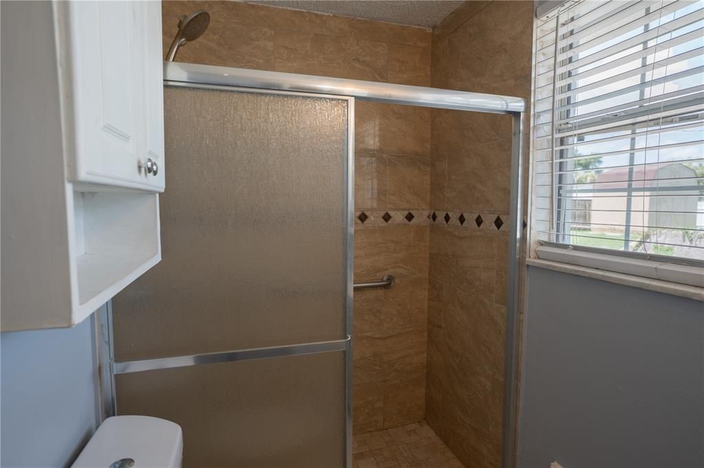 En Venta: $305,000 (3 camas, 1 baños, 1193 Pies cuadrados)