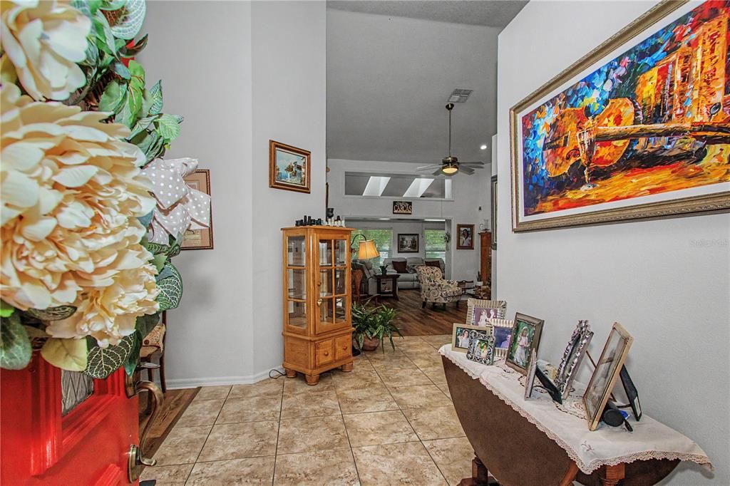 For Sale: $410,000 (3 beds, 2 baths, 2013 Square Feet)