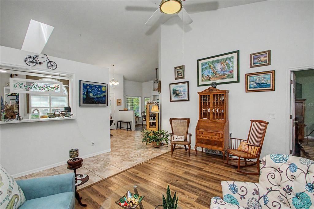 For Sale: $410,000 (3 beds, 2 baths, 2013 Square Feet)