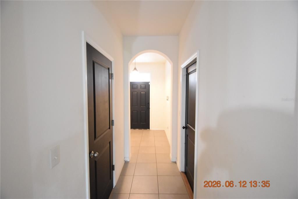 В аренду: $2,300 (3 спален, 2 ванн, 1707 Квадратных фут)