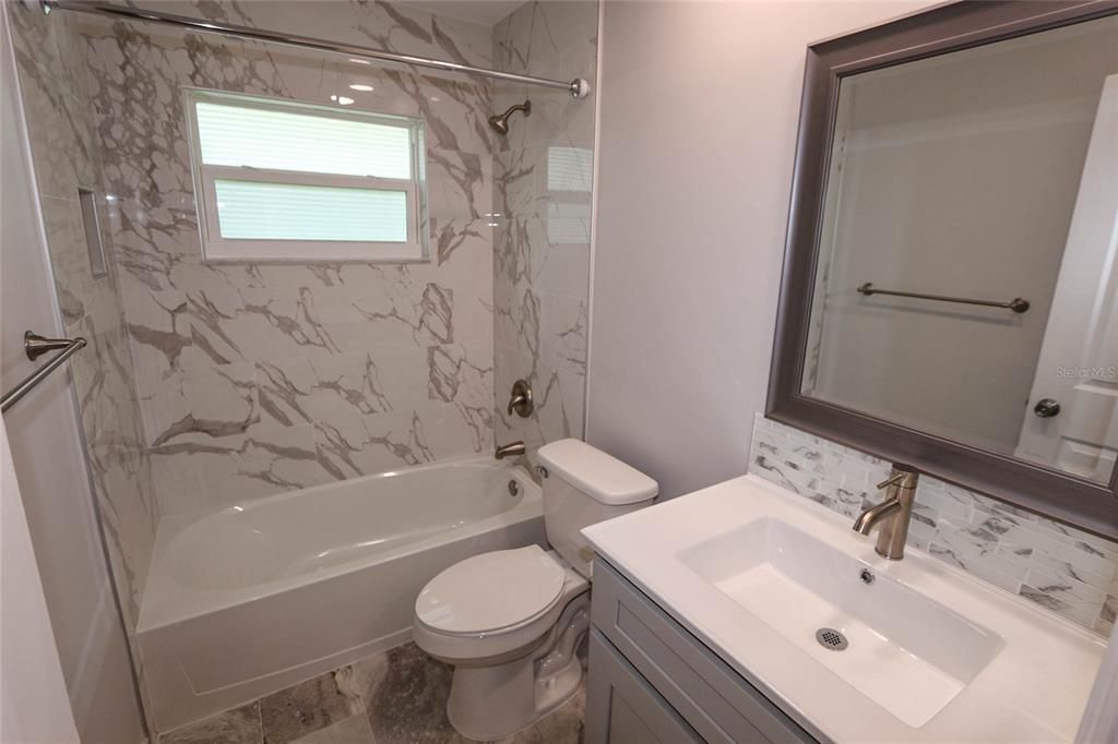 For Rent: $3,100 (3 beds, 2 baths, 1222 Square Feet)