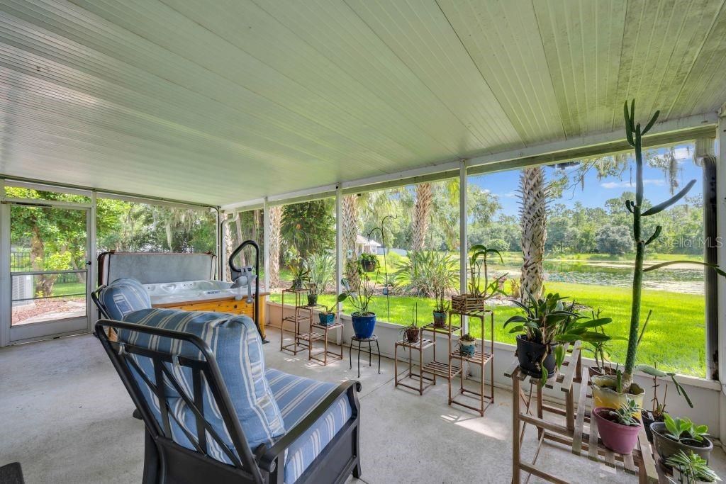 For Sale: $439,900 (3 beds, 2 baths, 1956 Square Feet)