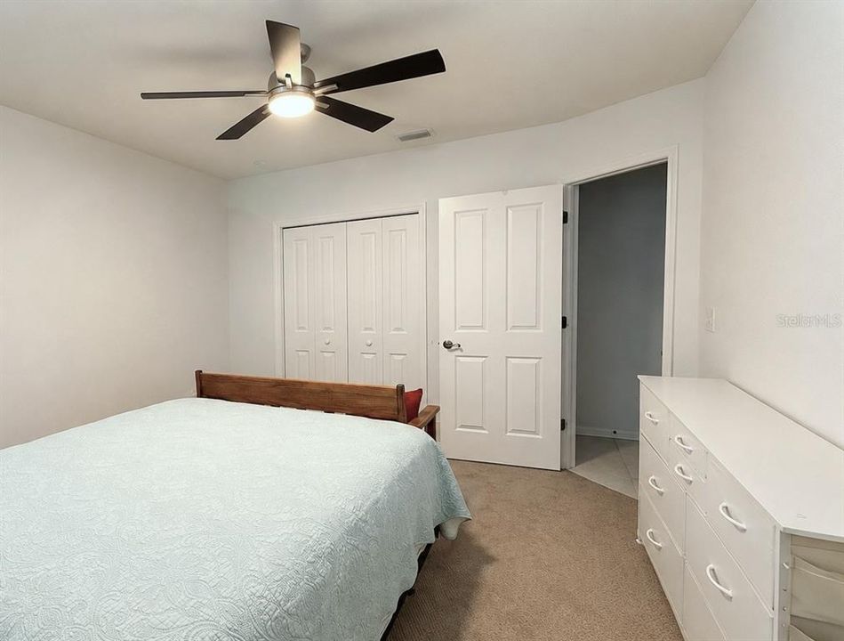 For Sale: $439,900 (3 beds, 2 baths, 1956 Square Feet)