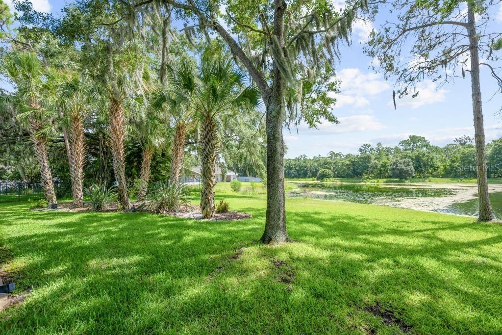For Sale: $439,900 (3 beds, 2 baths, 1956 Square Feet)