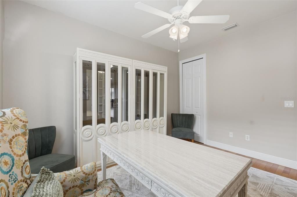 For Sale: $269,900 (3 beds, 2 baths, 1887 Square Feet)