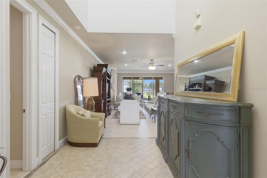For Sale: $269,900 (3 beds, 2 baths, 1887 Square Feet)