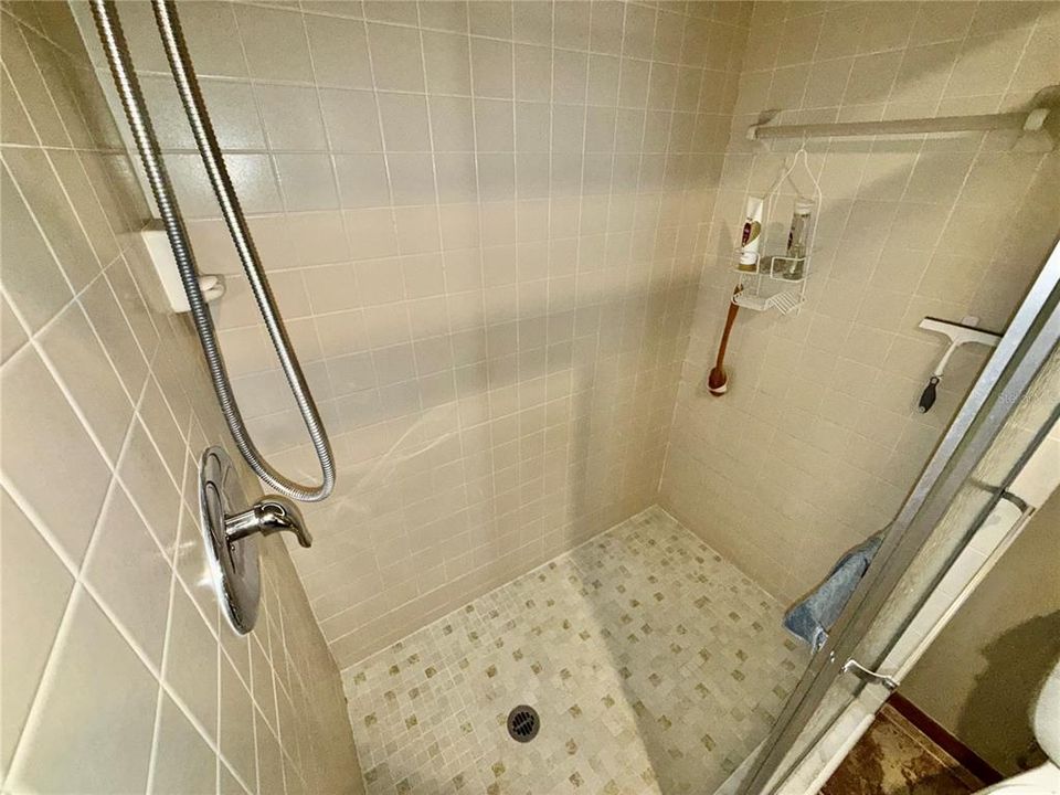 На продажу: $449,500 (3 спален, 2 ванн, 1802 Квадратных фут)