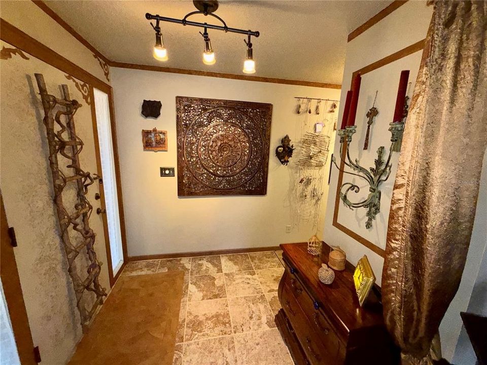 На продажу: $449,500 (3 спален, 2 ванн, 1802 Квадратных фут)