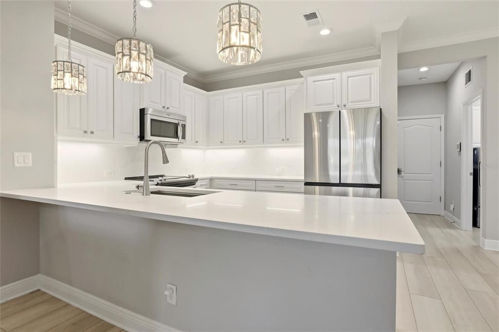 For Rent: $2,950 (3 beds, 2 baths, 2262 Square Feet)
