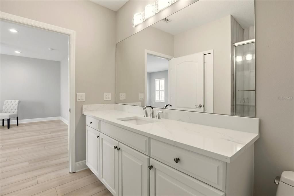 For Rent: $2,950 (3 beds, 2 baths, 2262 Square Feet)