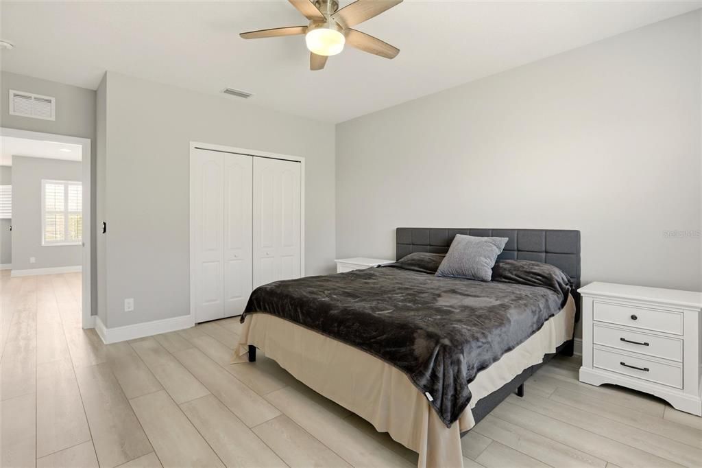 For Rent: $2,950 (3 beds, 2 baths, 2262 Square Feet)