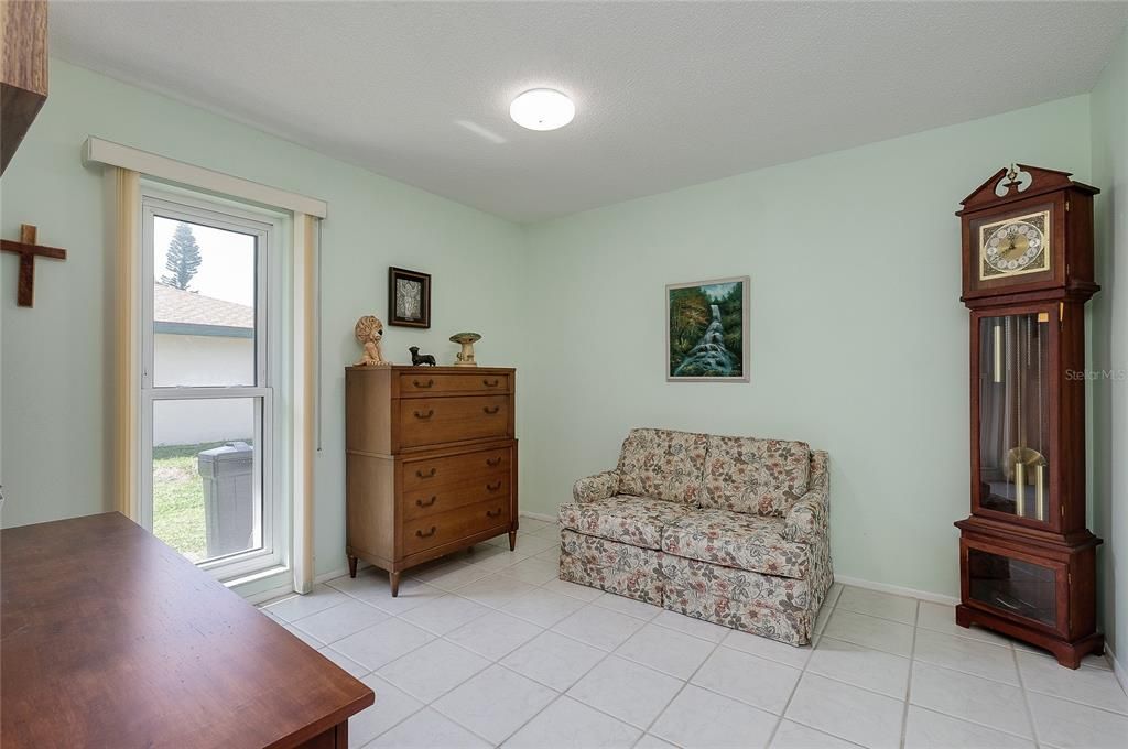 En Venta: $339,000 (3 camas, 2 baños, 1832 Pies cuadrados)