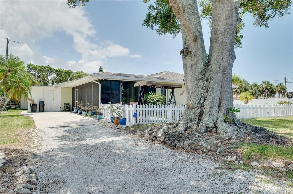 En Venta: $339,000 (3 camas, 2 baños, 1832 Pies cuadrados)