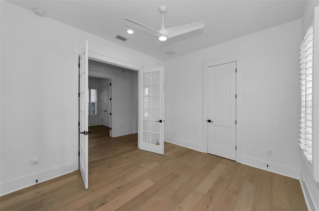Active With Contract: $1,495,000 (4 beds, 3 baths, 2862 Square Feet)