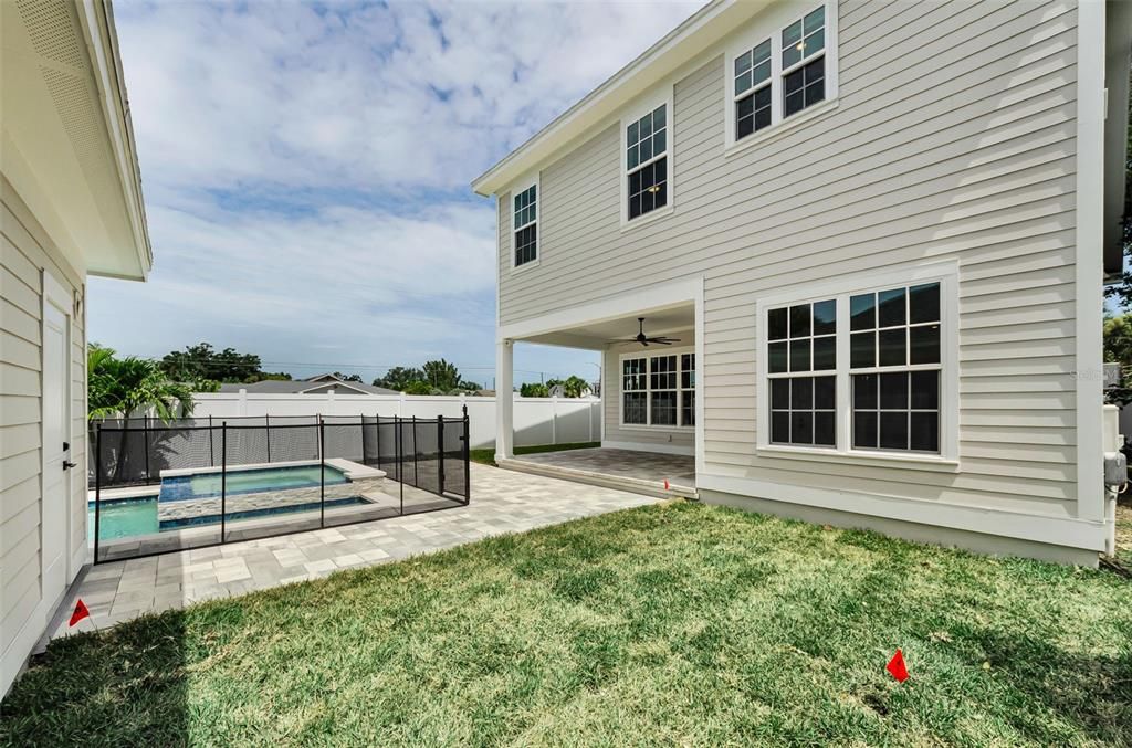 Active With Contract: $1,495,000 (4 beds, 3 baths, 2862 Square Feet)