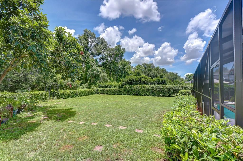 For Sale: $625,000 (4 beds, 3 baths, 2462 Square Feet)