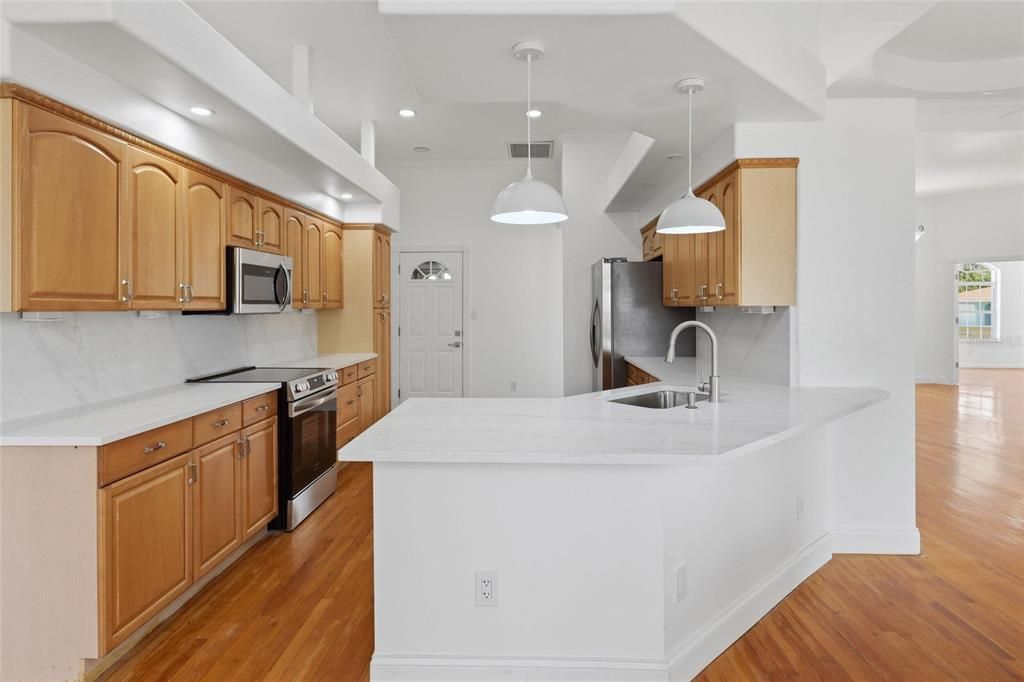 For Sale: $429,000 (3 beds, 2 baths, 2286 Square Feet)