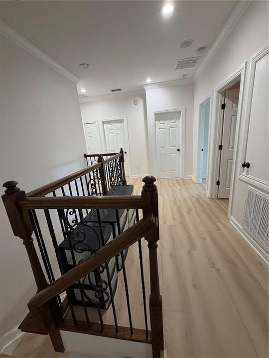For Sale: $385,000 (3 beds, 2 baths, 2024 Square Feet)