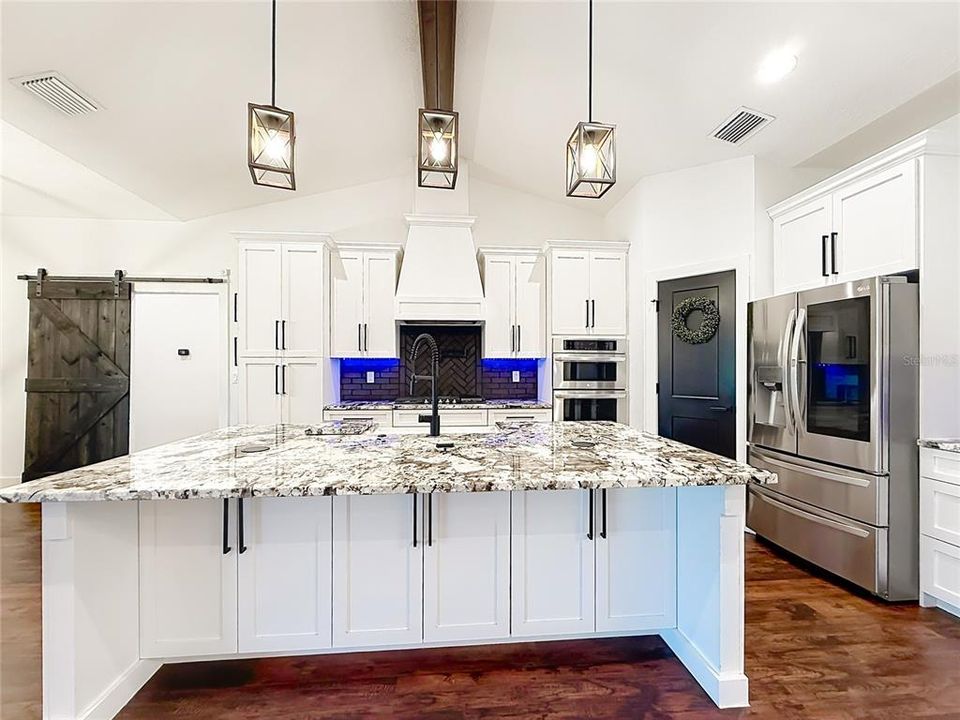 For Sale: $715,000 (4 beds, 2 baths, 2092 Square Feet)