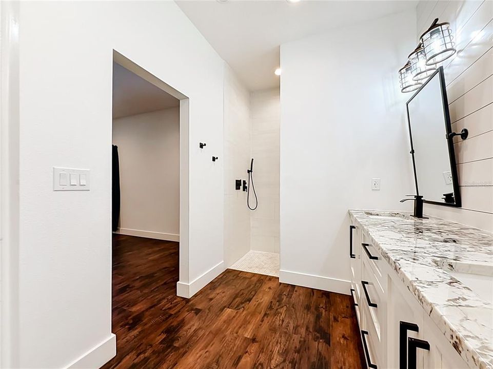 For Sale: $715,000 (4 beds, 2 baths, 2092 Square Feet)