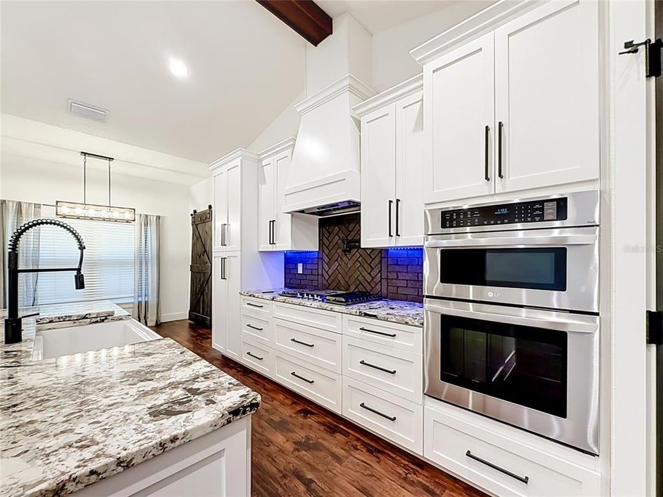 For Sale: $715,000 (4 beds, 2 baths, 2092 Square Feet)