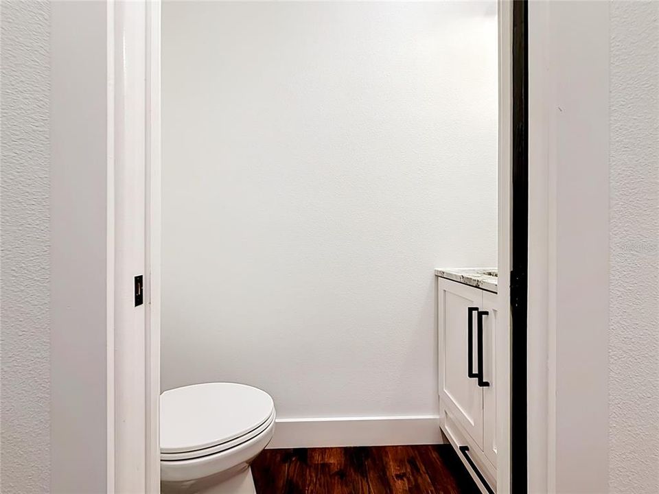 For Sale: $715,000 (4 beds, 2 baths, 2092 Square Feet)