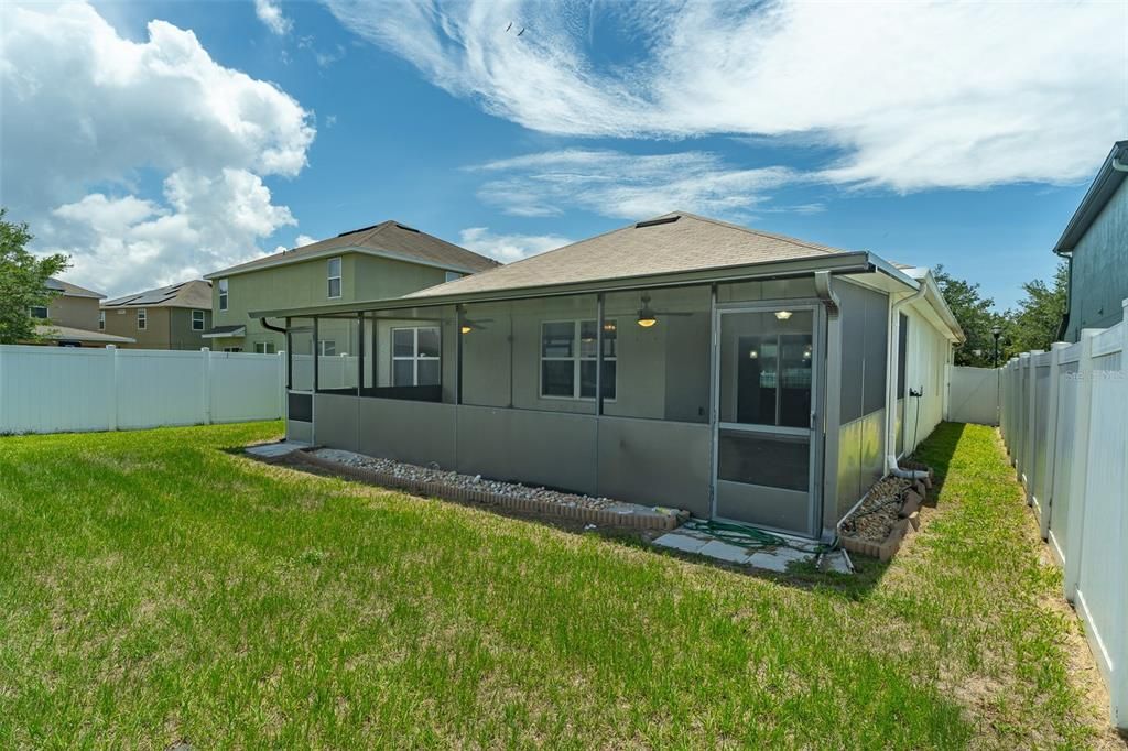 For Sale: $349,000 (4 beds, 2 baths, 1846 Square Feet)