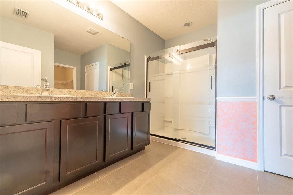 For Sale: $349,000 (4 beds, 2 baths, 1846 Square Feet)