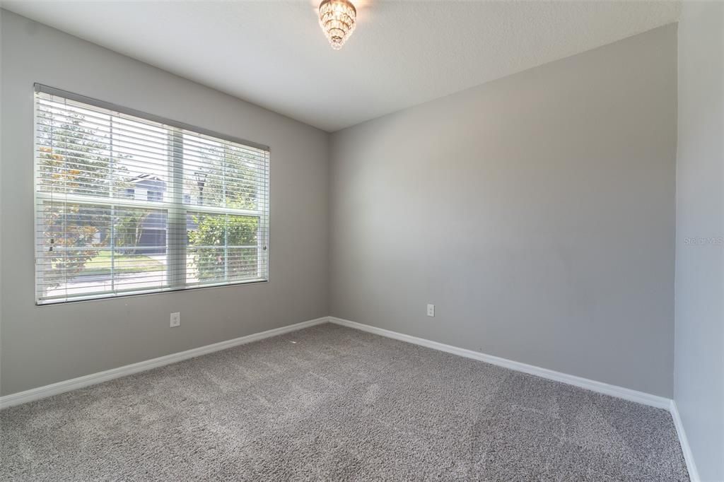 For Sale: $349,000 (4 beds, 2 baths, 1846 Square Feet)