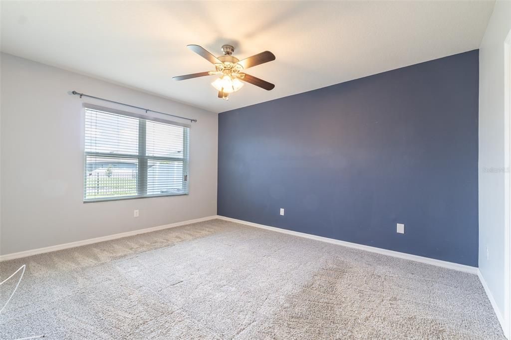 For Sale: $349,000 (4 beds, 2 baths, 1846 Square Feet)