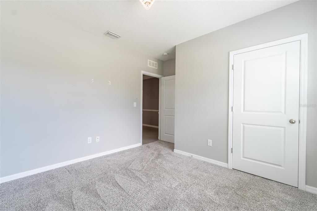 For Sale: $349,000 (4 beds, 2 baths, 1846 Square Feet)