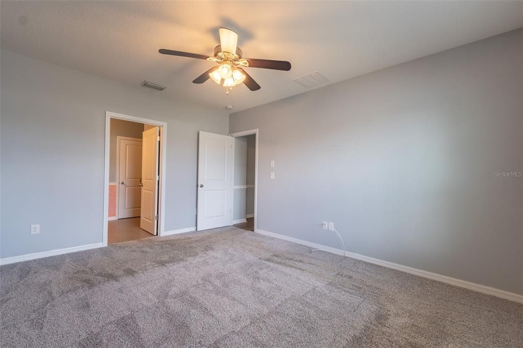 For Sale: $349,000 (4 beds, 2 baths, 1846 Square Feet)