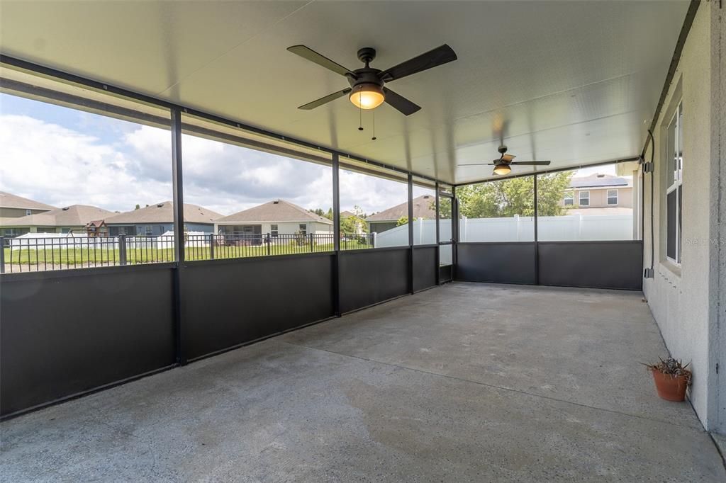 For Sale: $349,000 (4 beds, 2 baths, 1846 Square Feet)