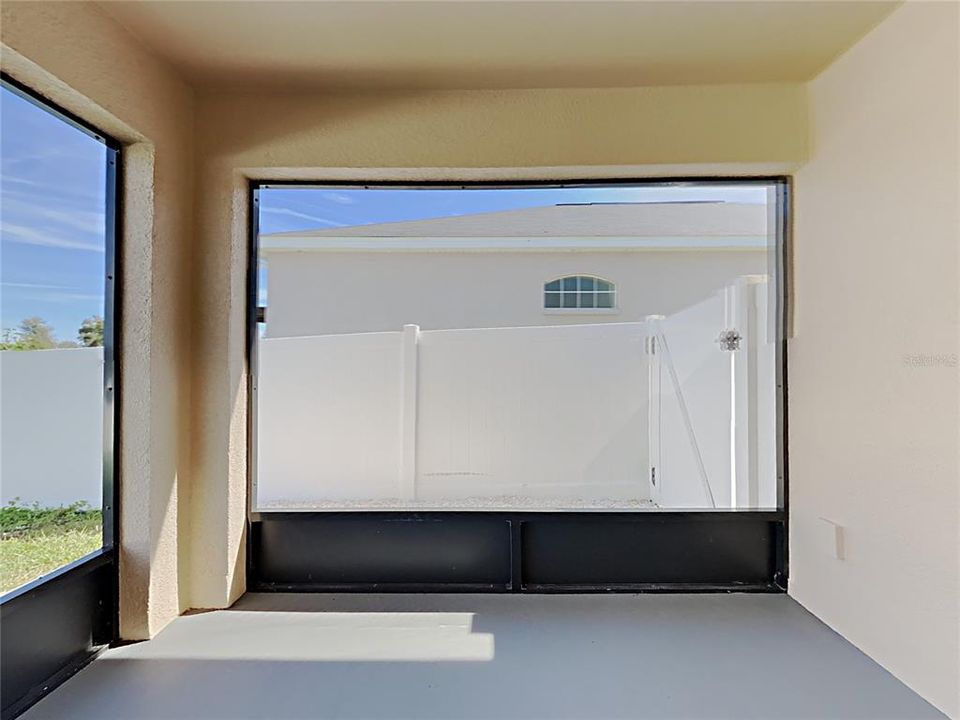 For Rent: $2,105 (3 beds, 2 baths, 1566 Square Feet)