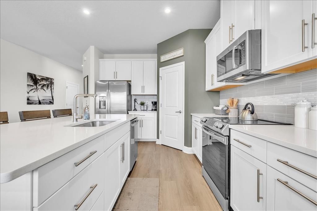 En Venta: $349,500 (3 camas, 2 baños, 1823 Pies cuadrados)