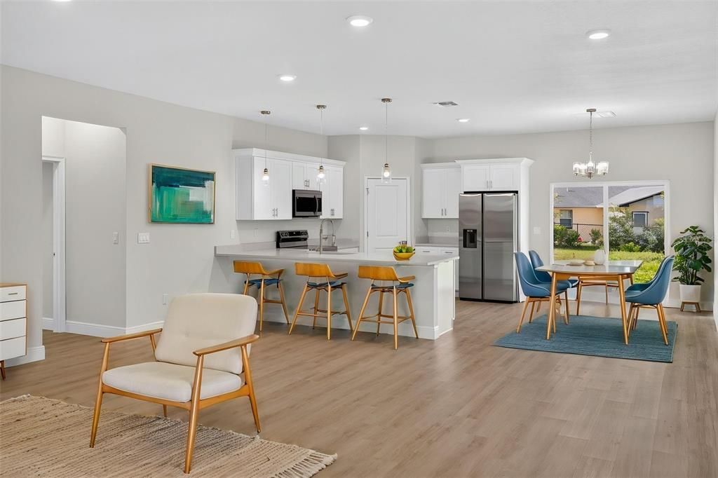 For Sale: $284,900 (4 beds, 3 baths, 1865 Square Feet)