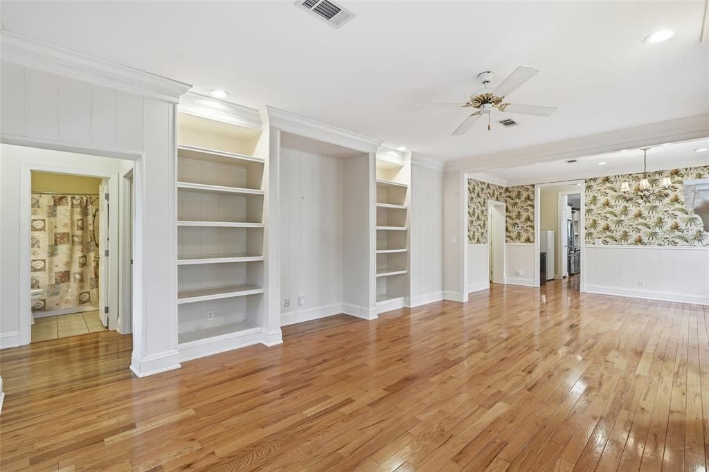 На продажу: $495,000 (3 спален, 2 ванн, 1992 Квадратных фут)