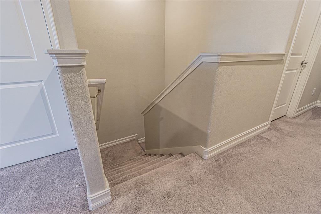 For Sale: $359,000 (3 beds, 2 baths, 1827 Square Feet)