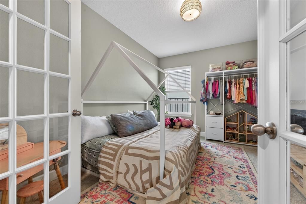 For Sale: $379,900 (3 beds, 2 baths, 1808 Square Feet)