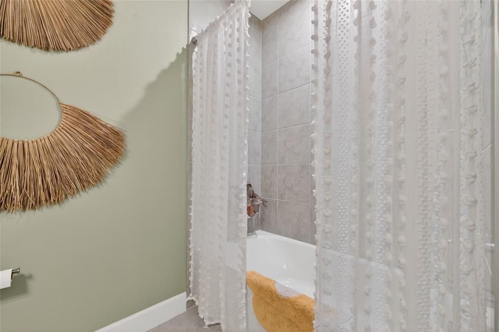For Sale: $379,900 (3 beds, 2 baths, 1808 Square Feet)