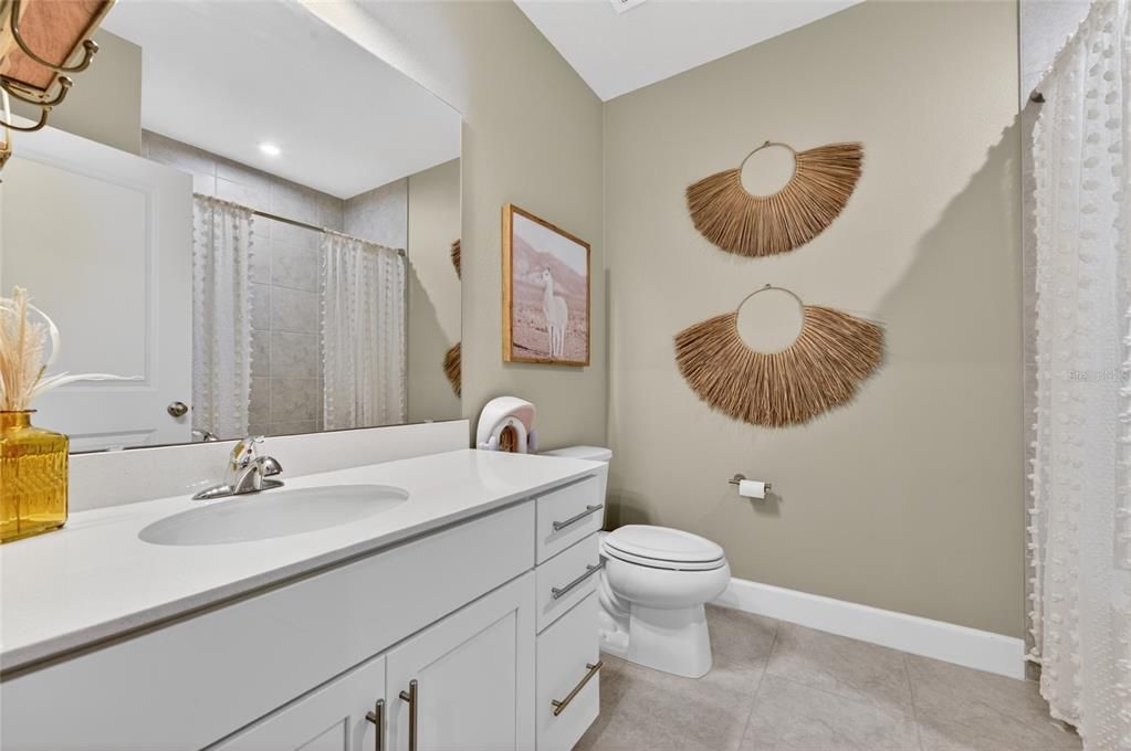 For Sale: $379,900 (3 beds, 2 baths, 1808 Square Feet)