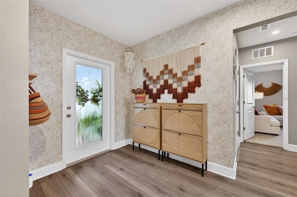 For Sale: $379,900 (3 beds, 2 baths, 1808 Square Feet)