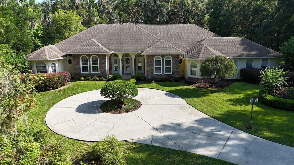 For Sale: $1,399,000 (4 beds, 4 baths, 4686 Square Feet)