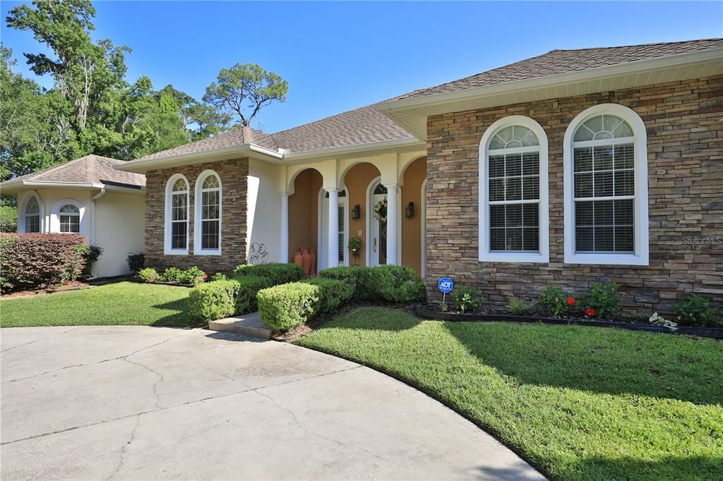 For Sale: $1,399,000 (4 beds, 4 baths, 4686 Square Feet)
