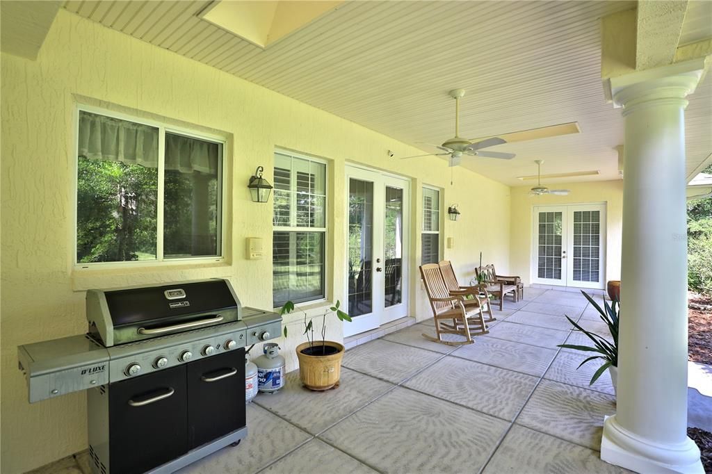 For Sale: $1,399,000 (4 beds, 4 baths, 4686 Square Feet)