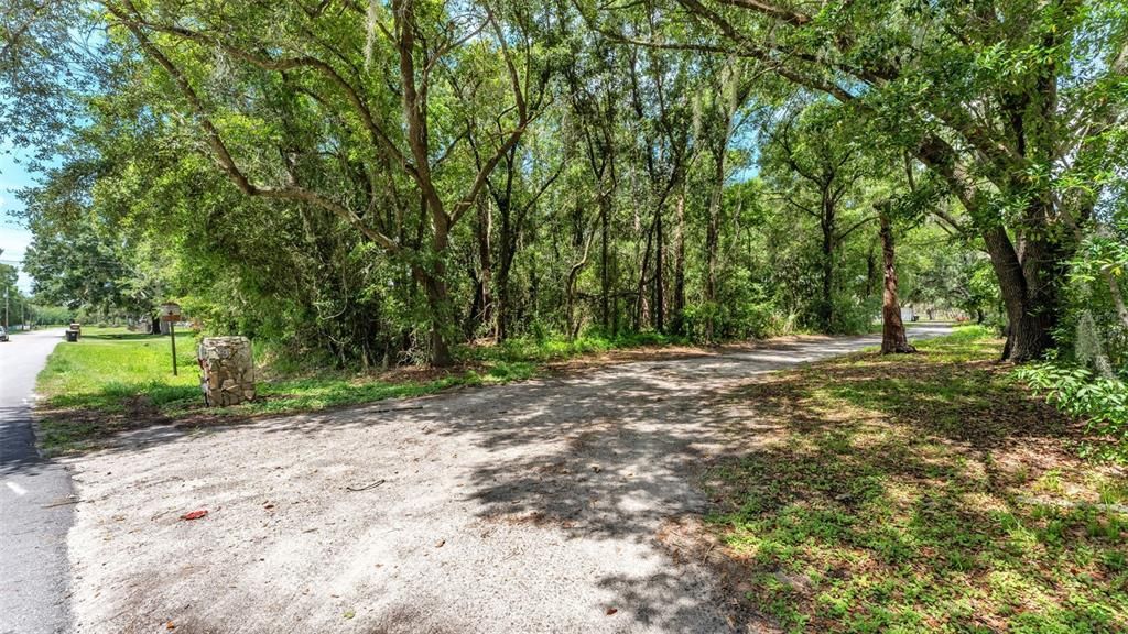 For Sale: $515,000 (4 beds, 3 baths, 2064 Square Feet)