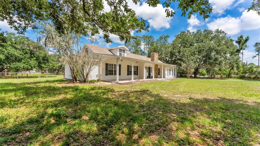 For Sale: $515,000 (4 beds, 3 baths, 2064 Square Feet)